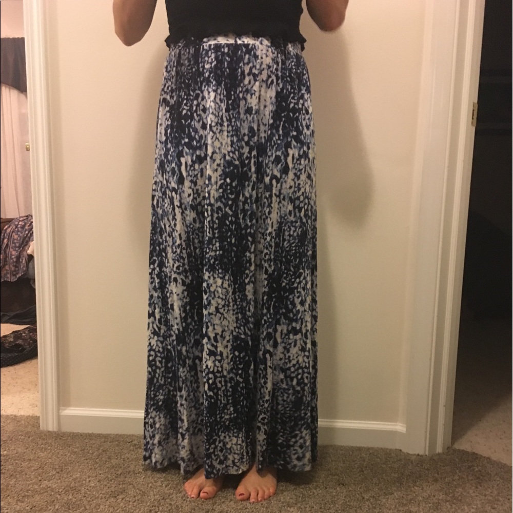 Patterned Maxi Skirt